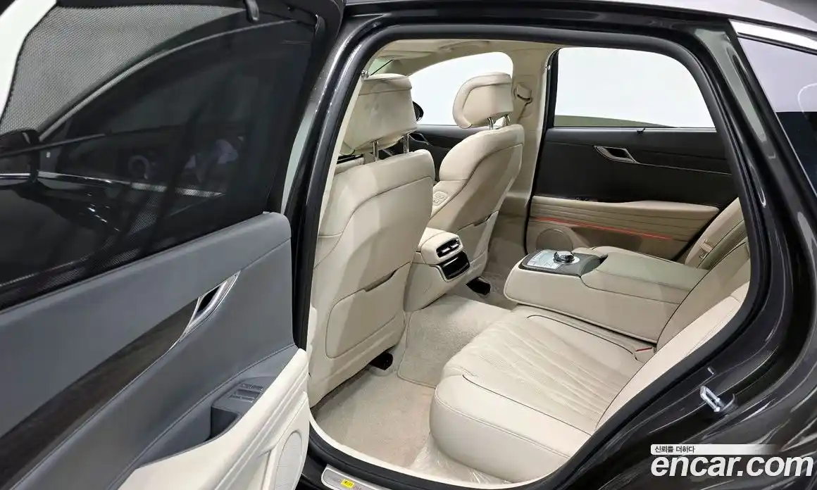 Genesis G80 2024 2.5 гидро в Москве, фото 12