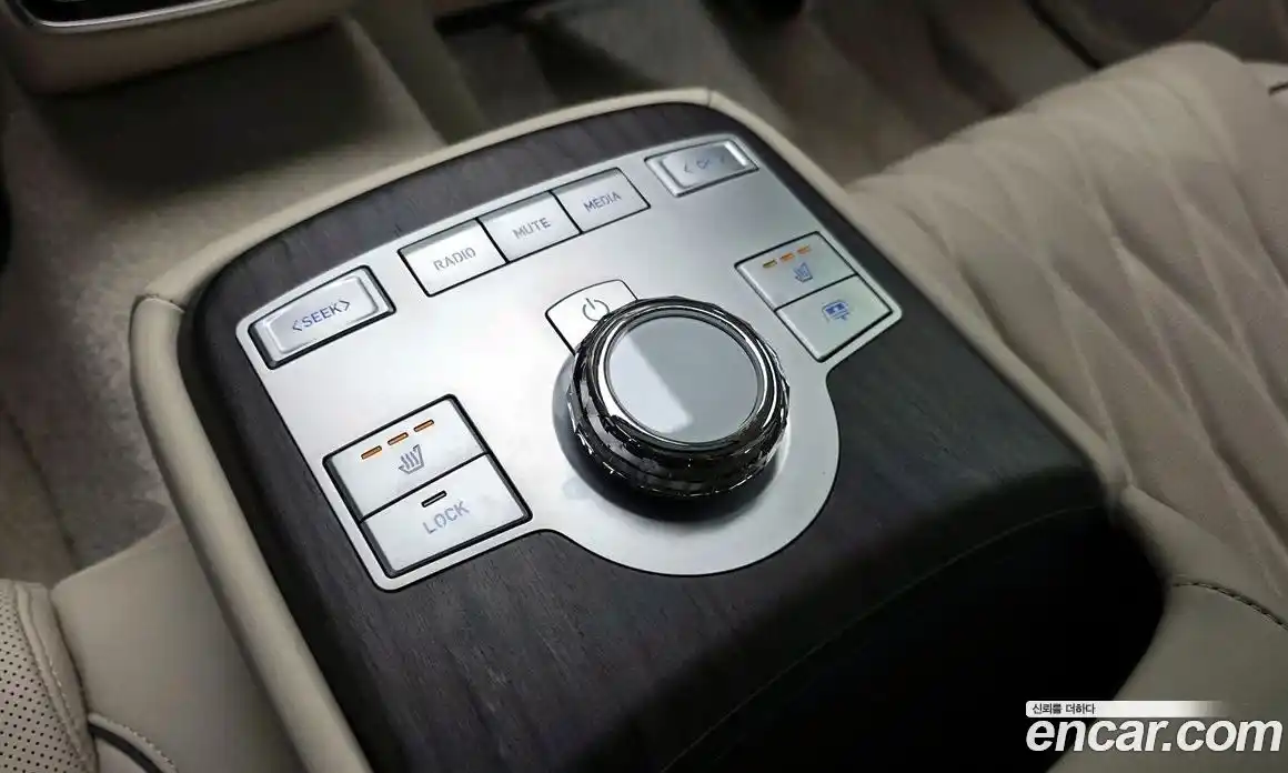 Genesis G80 2024 2.5 гидро в Москве, фото 17