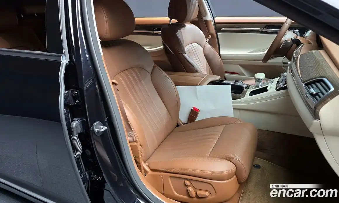 Genesis G90 2021 3.8 гидро в Москве № 1399673, фото 12