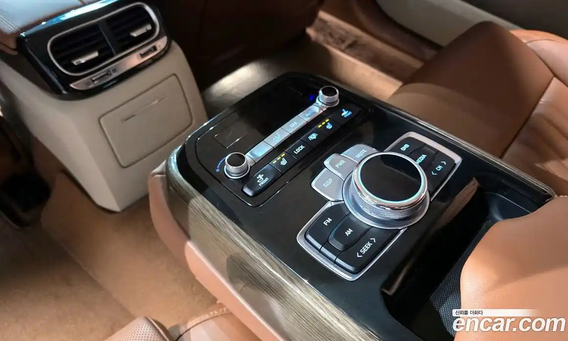 Genesis G90 2021 3.8 гидро в Москве № 1399673, фото 18