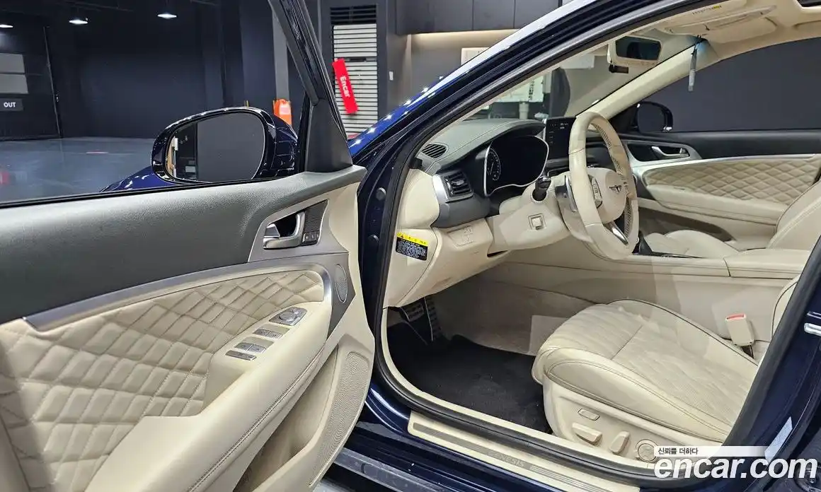 Genesis G70 2019 3.3 Автомат в Москве № 1399836, фото 10