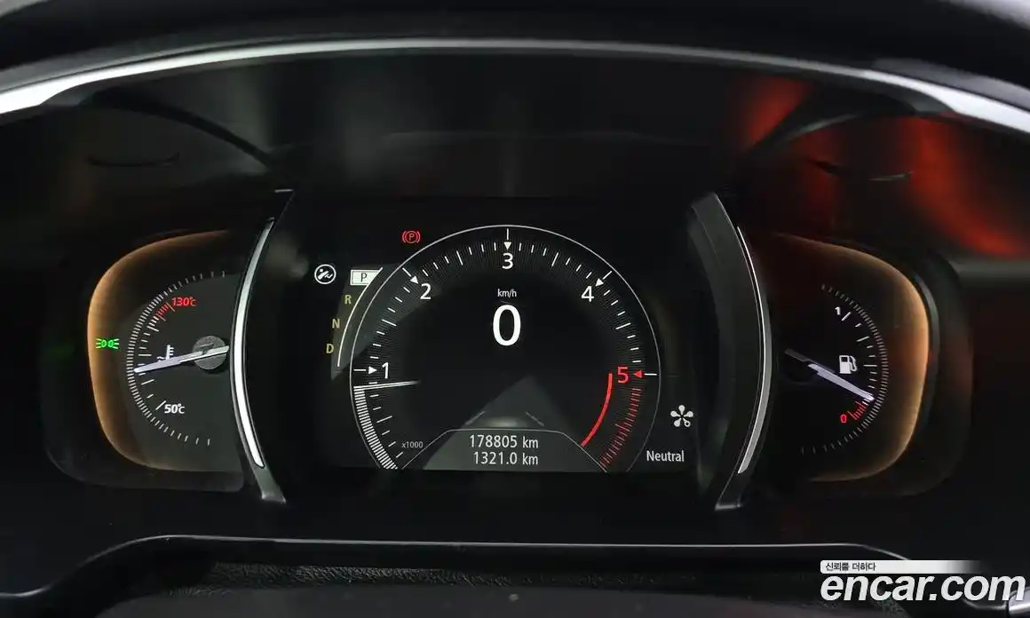 Renault SM6 2017 1.5 гидро в Москве № 1402917, фото 8