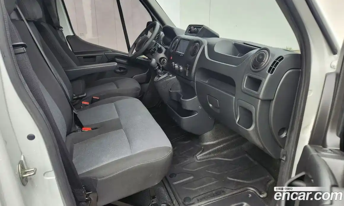 Renault Master 2019 2.3 механика в Москве № 1403003, фото 10