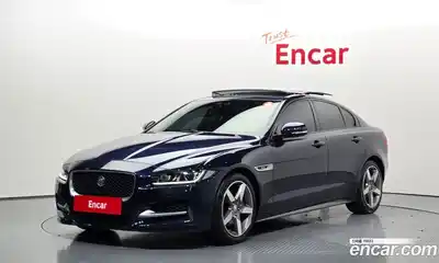 Jaguar XE, 2016