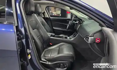Jaguar XE 2016 2.0 гидро в Москве № 1403866, миниатюра 11