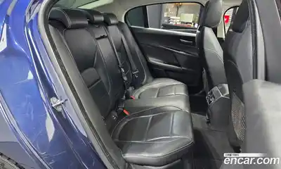 Jaguar XE 2016 2.0 гидро в Москве № 1403866, миниатюра 12