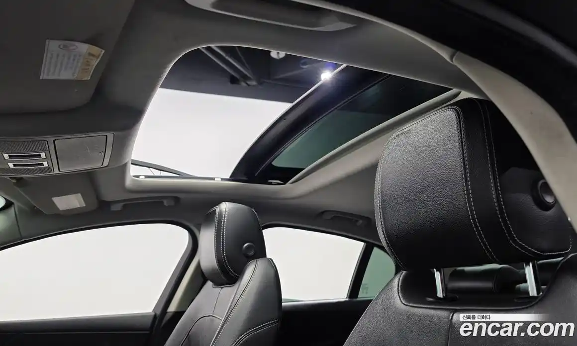 Jaguar XE 2016 2.0 гидро в Москве № 1403866, фото 17