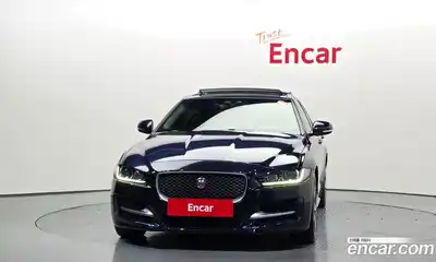 Jaguar XE 2016 2.0 гидро в Москве № 1403866, миниатюра 3