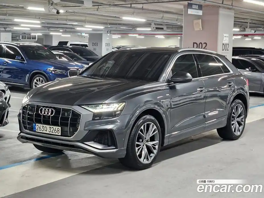 Audi Q8 2021 3.0 гидро в Москве № 1404493, фото 3