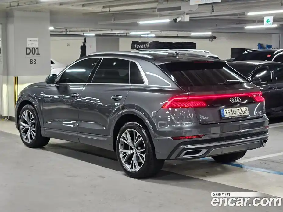 Audi Q8 2021 3.0 гидро в Москве № 1404493, фото 4