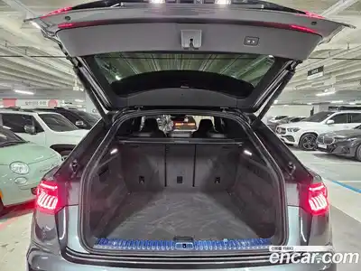 Audi Q8 2021 3.0 гидро в Москве № 1404493, миниатюра 7