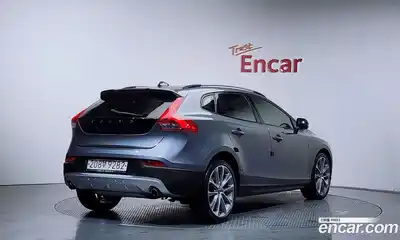 Volvo V40 2016 2.0 гидро в Москве № 1404641, миниатюра 2
