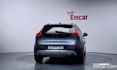 Volvo V40 2016 2.0 гидро в Москве № 1404641, миниатюра 4