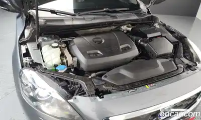 Volvo V40 2016 2.0 гидро в Москве № 1404641, миниатюра 6