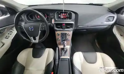 Volvo V40 2016 2.0 гидро в Москве № 1404641, миниатюра 7