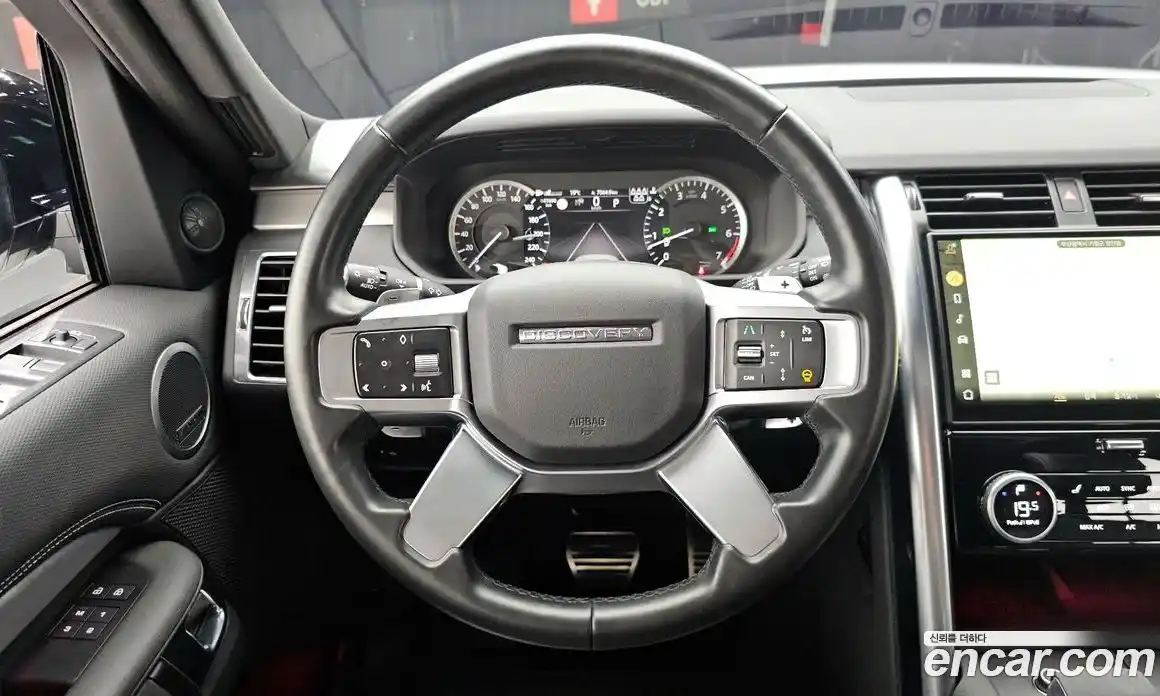 Land Rover Discovery 2022 3.0 гидро в Москве № 1405072, фото 13