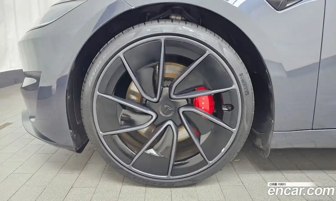 Tesla Model 3 2025 0.2 гидро в Москве № 1405369, фото 5