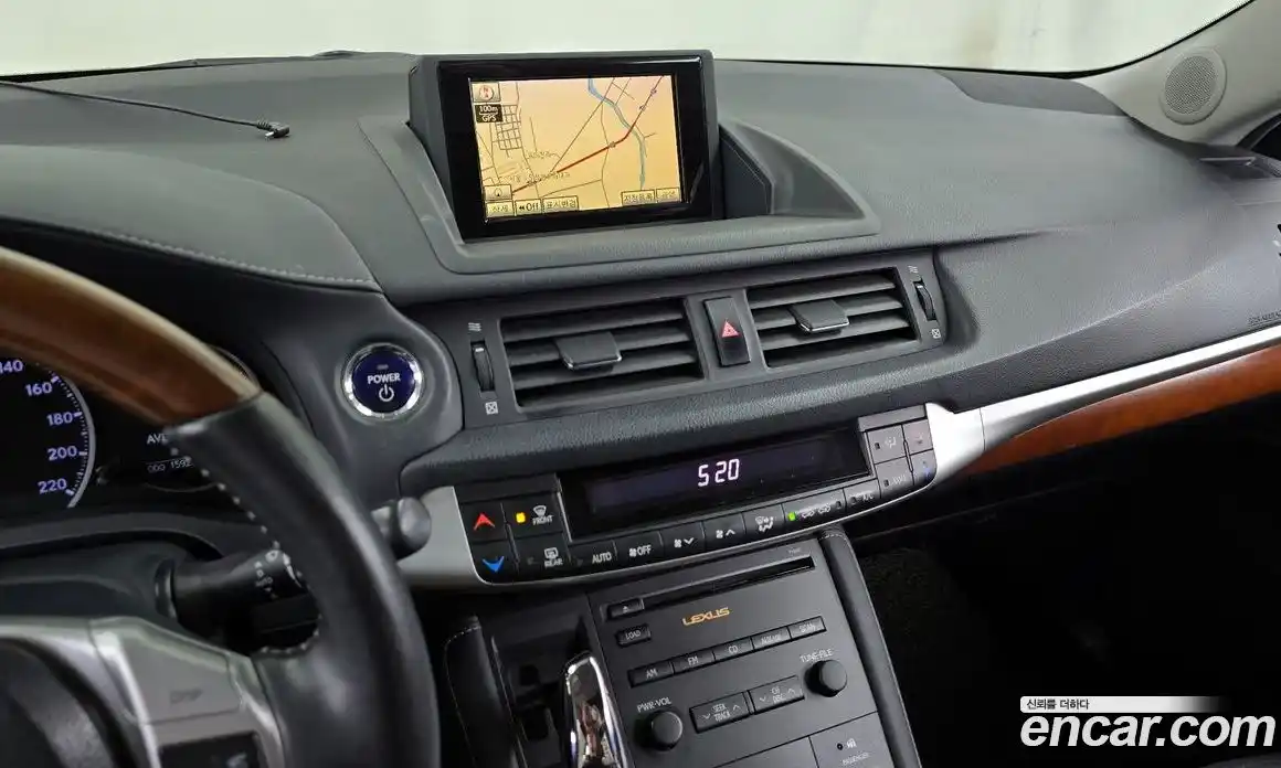 Lexus CT200h 2012 1.8 гидро в Москве № 1405400, фото 14