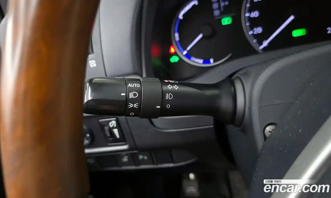 Lexus CT200h 2012 1.8 гидро в Москве № 1405400, фото 17