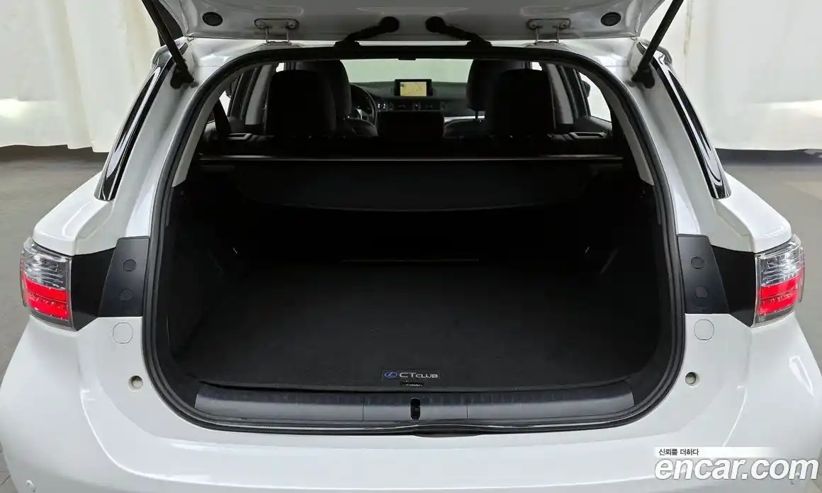 Lexus CT200h 2012 1.8 гидро в Москве № 1405400, фото 20