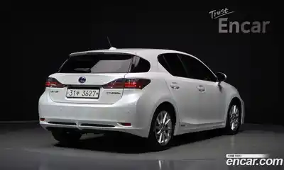 Lexus CT200h 2012 1.8 гидро в Москве № 1405400, миниатюра 2