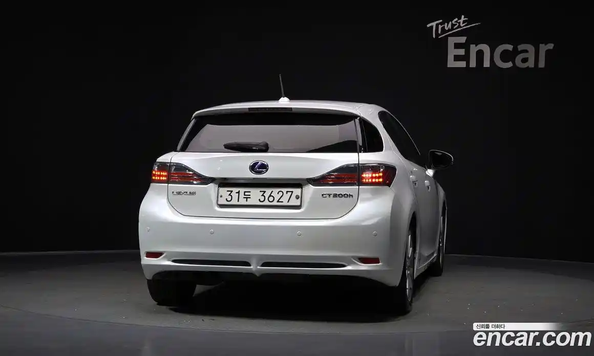 Lexus CT200h 2012 1.8 гидро в Москве № 1405400, фото 4