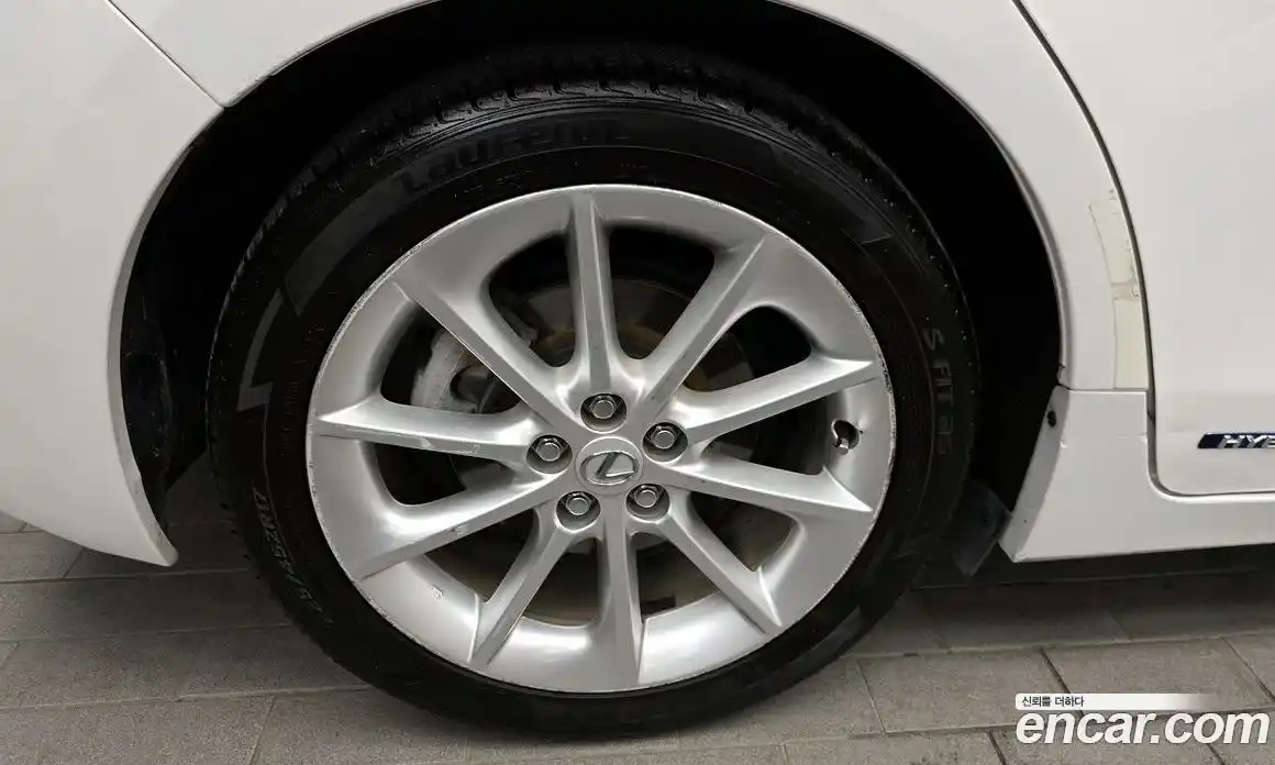 Lexus CT200h 2012 1.8 гидро в Москве № 1405400, фото 5