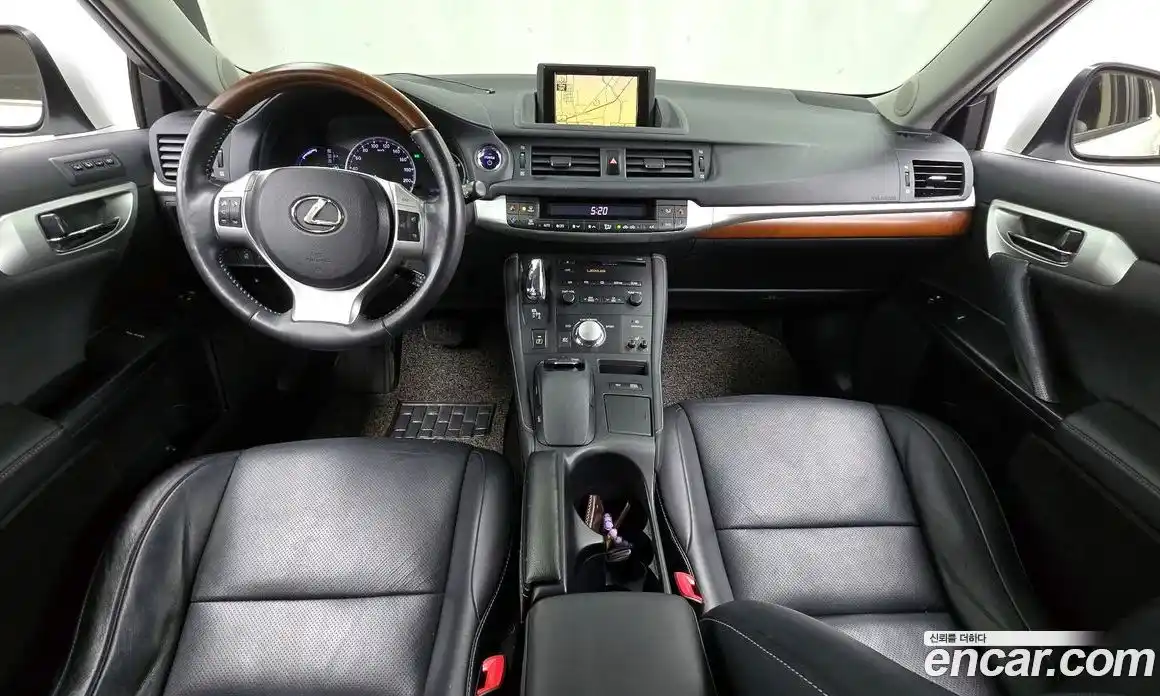 Lexus CT200h 2012 1.8 гидро в Москве № 1405400, фото 7