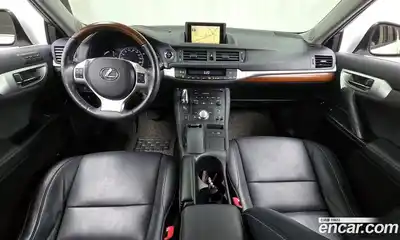 Lexus CT200h 2012 1.8 гидро в Москве № 1405400, миниатюра 7