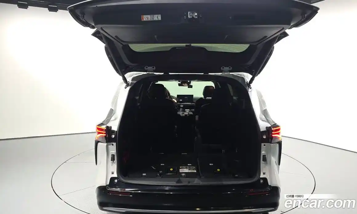 Toyota Sienna 2025 2.5 гидро в Москве № 1405959, фото 20