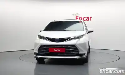 Toyota Sienna 2025 2.5 гидро в Москве № 1405959, миниатюра 3