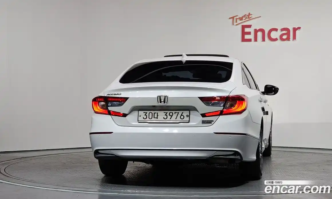 Honda Accord 2018 2.0 гидро в Москве № 1406108, фото 4