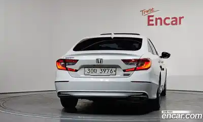 Honda Accord 2018 2.0 гидро в Москве № 1406108, миниатюра 4