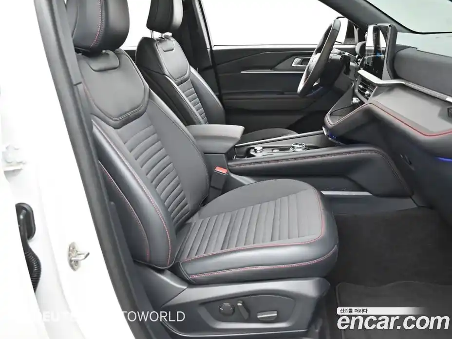 Ford Explorer 2025 2.3 гидро в Москве № 1406219, фото 10