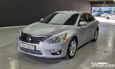 Nissan Altima, 2015