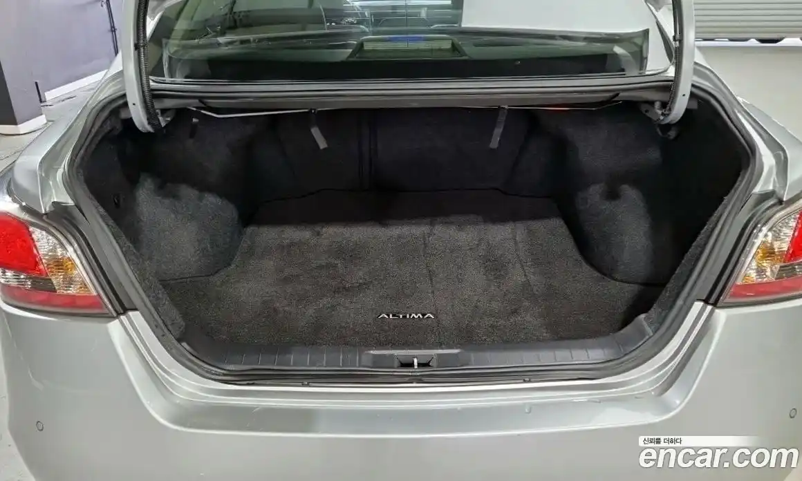 Nissan Altima 2015 2.5 гидро в Москве № 1406477, фото 17