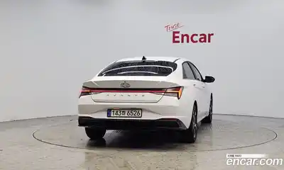 Hyundai Avante 2023 1.6 Автомат в Москве № 1417640, миниатюра 4