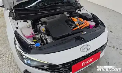 Hyundai Avante 2023 1.6 Автомат в Москве № 1417640, миниатюра 6