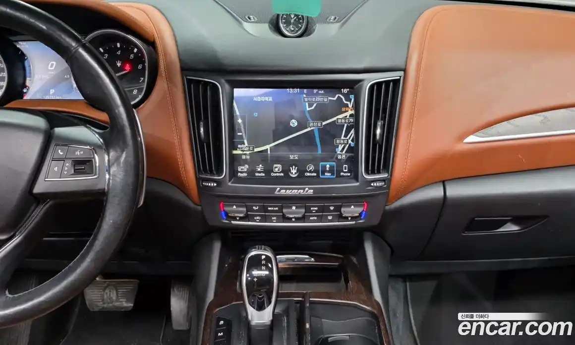 Maserati Levante 2016 3.0 гидро в Москве № 1417668, фото 14