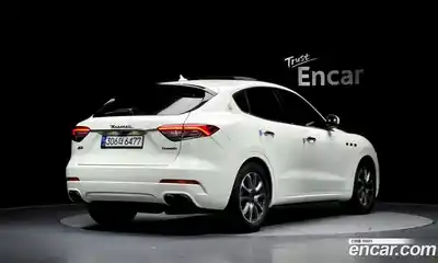 Maserati Levante 2016 3.0 гидро в Москве № 1417668, миниатюра 2