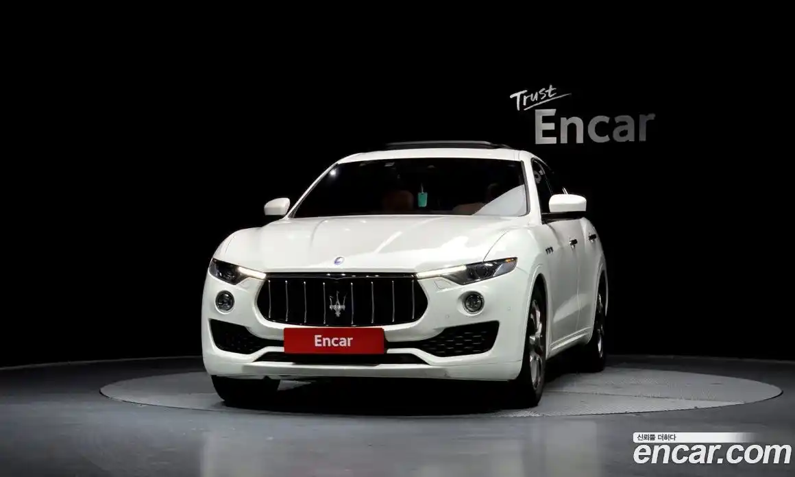 Maserati Levante 2016 3.0 гидро в Москве № 1417668, фото 3