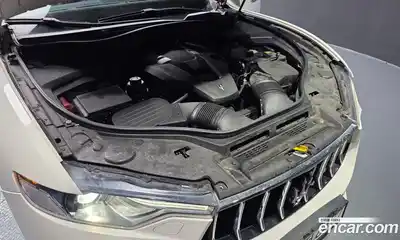 Maserati Levante 2016 3.0 гидро в Москве № 1417668, миниатюра 6