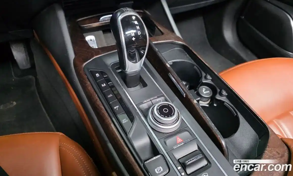 Maserati Levante 2016 3.0 гидро в Москве № 1417668, фото 9