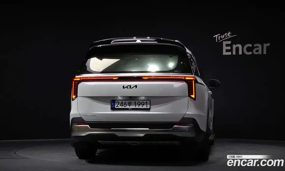 Kia Canival 2024 3.5 гидро в Москве № 1417946, фото 4