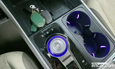 Kia Canival 2024 3.5 гидро в Москве № 1417946, миниатюра 9