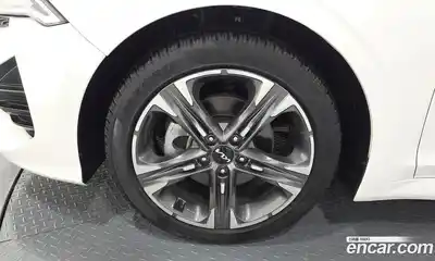 Kia K5 2023 2.0 гидро в Москве № 1417970, миниатюра 5