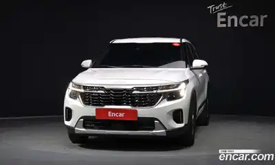 Kia Seltos 2023 1.6 гидро в Москве № 1418177, миниатюра 3