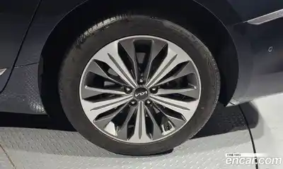 Kia K8 2022 3.5 гидро в Москве № 1418205, миниатюра 5