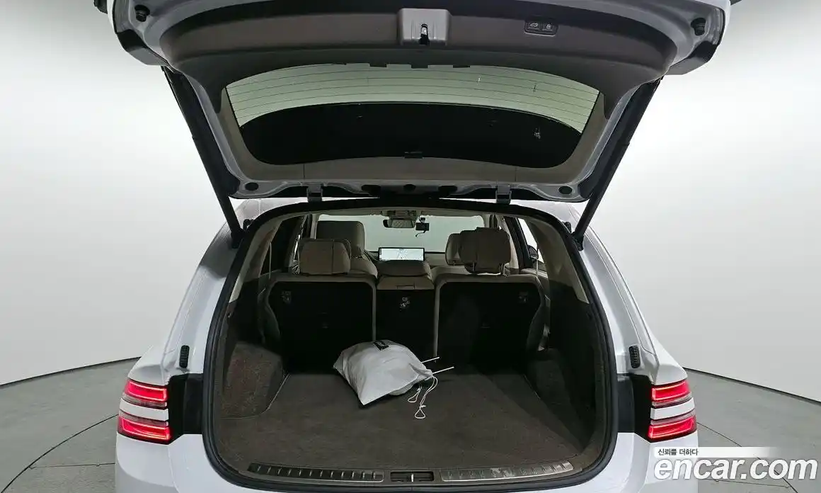 Genesis GV80 2021 3.0 Автомат в Москве № 1418467, фото 20