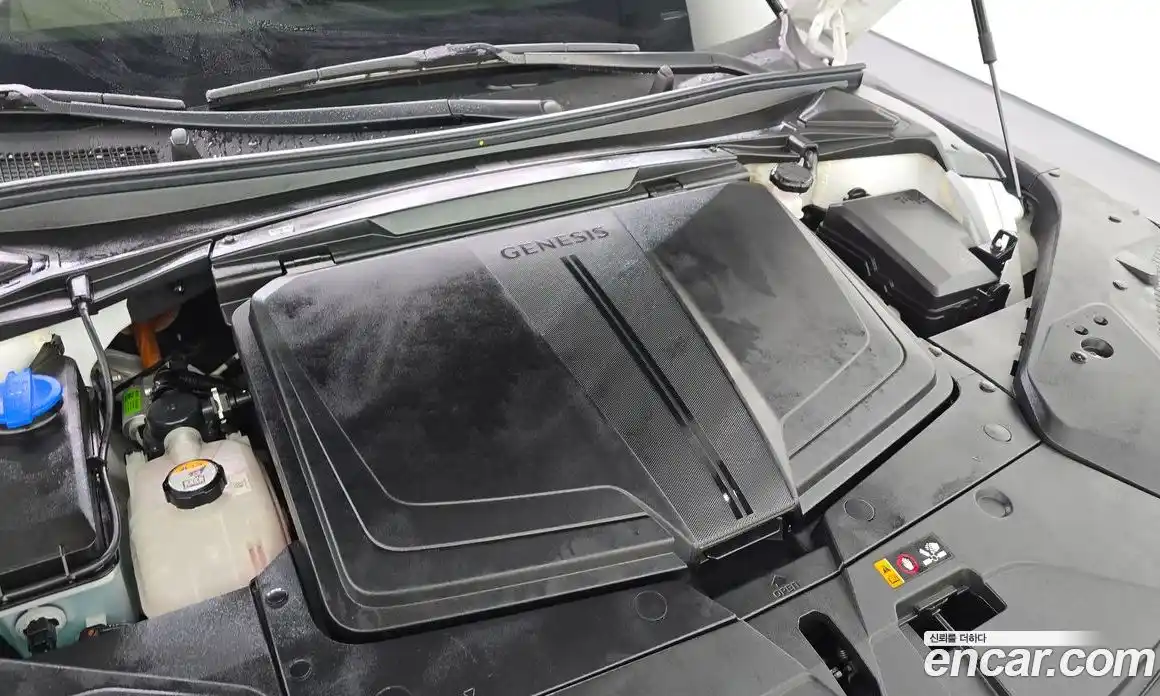 Genesis GV60 2021 0.1 Автомат в Москве № 1418479, фото 6